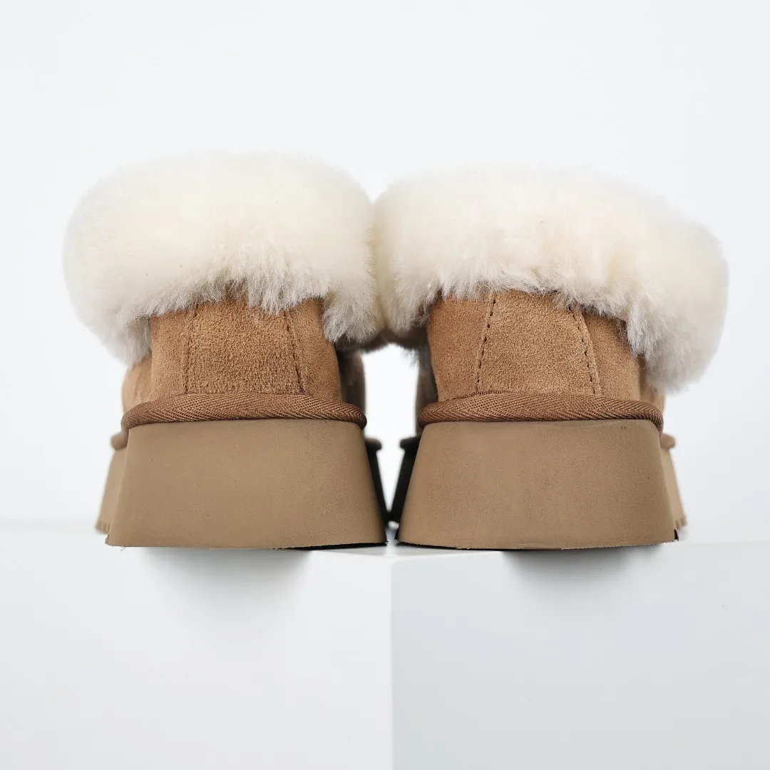 Pick up locally 💰580 The core recommendation is good price UGG Tazite slip-on lazy thick-soled slippers Maroon Xiaohongshu hot model Henan Longfeng leather production Sheepskin and wool integrated Top quality in the market 2-3 cm cashmere insole to keep warm in winter and suitable for home use UUG has launched a style series in the new year, which is partially geared towards the preferences of young consumers. It has also moved to the forefront of fashion trends. Shoe body material Water-repellent coated suede upper 17mm UGGPURE™ implanted wool insole Lightweight non-slip comfortable rubber outsole Brand LOGO Trademark Comes with full packaging Size: 35 36 37 38 39 40